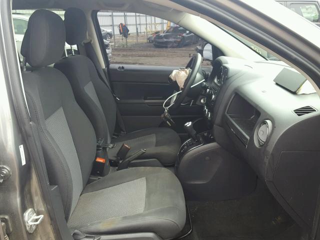 1C4NJDBB6DD190488 - 2013 JEEP COMPASS SP GRAY photo 5
