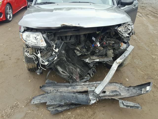 1C4NJDBB6DD190488 - 2013 JEEP COMPASS SP GRAY photo 7