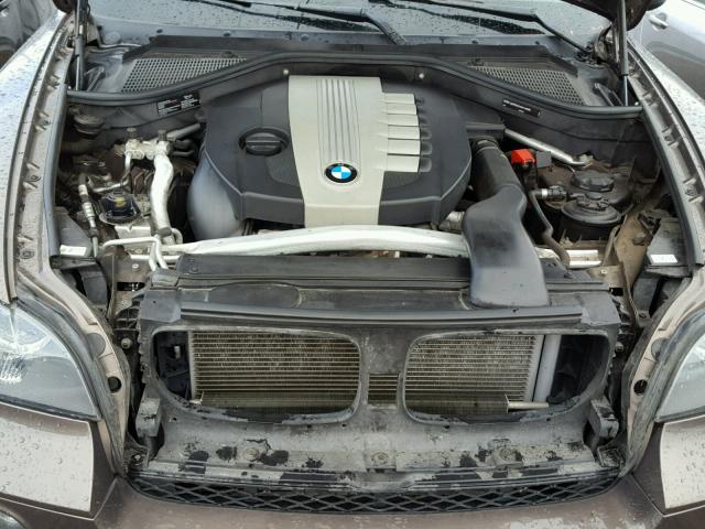 5UXZW0C55CL667760 - 2012 BMW X5 XDRIVE3 BROWN photo 7