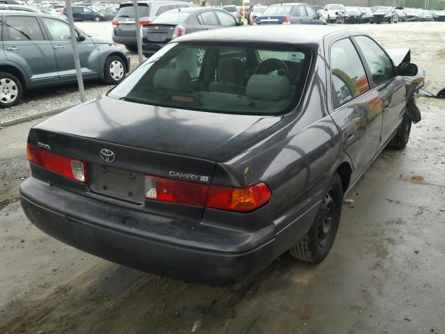 4T1BG22K4YU927579 - 2000 TOYOTA CAMRY CE GRAY photo 4