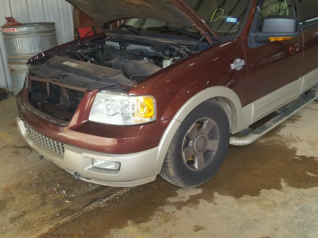 1FMFU185X6LA70242 - 2006 FORD EXPEDITION MAROON photo 9