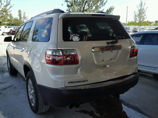 1GKLRLED6AJ139629 - 2010 GMC ACADIA SLE CREAM photo 3