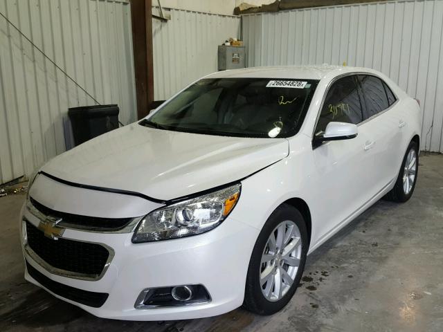 1G11D5SL8FF352819 - 2015 CHEVROLET MALIBU 2LT WHITE photo 2