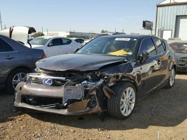 JTHKD5BH9D2137346 - 2013 LEXUS CT 200 BROWN photo 2