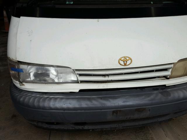 JT3AC13RXS1176695 - 1995 TOYOTA PREVIA DX WHITE photo 9