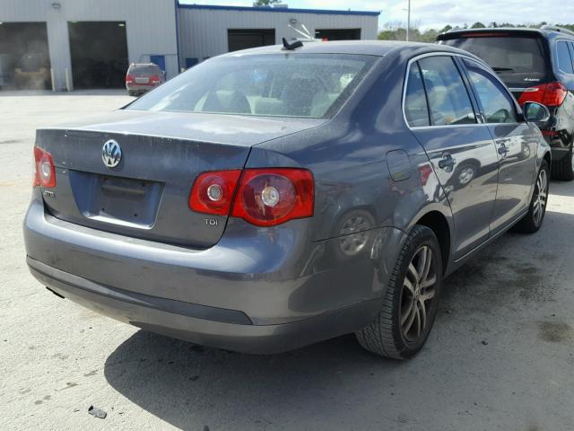 3VWST71K36M636195 - 2006 VOLKSWAGEN JETTA TDI GRAY photo 4