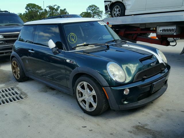 WMWRE33494TD83076 - 2004 MINI COOPER S GREEN photo 1