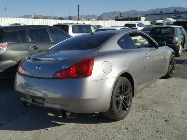 JNKCV64EX8M117644 - 2008 INFINITI G37 BASE GRAY photo 4