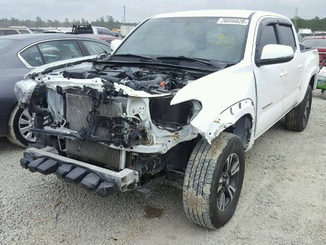 5TFCZ5AN9GX019139 - 2016 TOYOTA TACOMA DOU WHITE photo 2