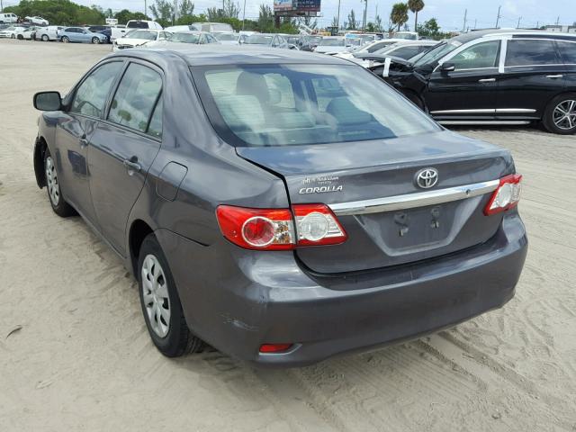 5YFBU4EE6DP075807 - 2013 TOYOTA COROLLA BA GRAY photo 3