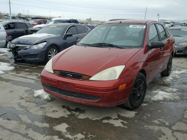 1FAFP34P01W163881 - 2001 FORD FOCUS SE RED photo 2