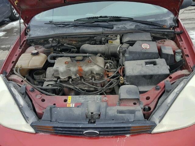 1FAFP34P01W163881 - 2001 FORD FOCUS SE RED photo 7