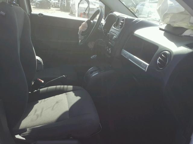 1C4NJCBA0FD124474 - 2015 JEEP COMPASS SP WHITE photo 5