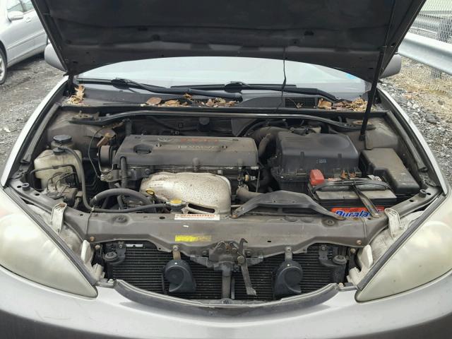 4T1BE32K03U699133 - 2003 TOYOTA CAMRY LE GRAY photo 7