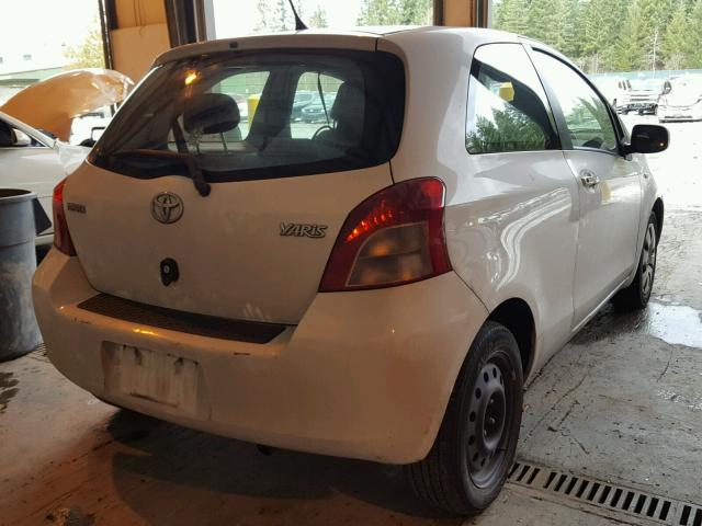 JTDJT903075100476 - 2007 TOYOTA YARIS WHITE photo 4