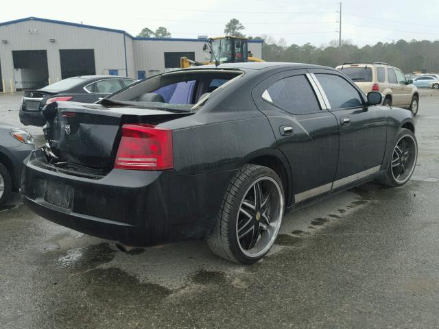 2B3LA43GX8H133786 - 2008 DODGE CHARGER BLACK photo 4