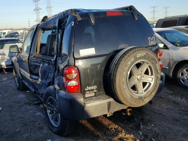 1J4GL38K45W726763 - 2005 JEEP LIBERTY RE BLACK photo 3