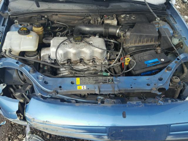 1FAFP36P5YW111623 - 2000 FORD FOCUS SE BLUE photo 7