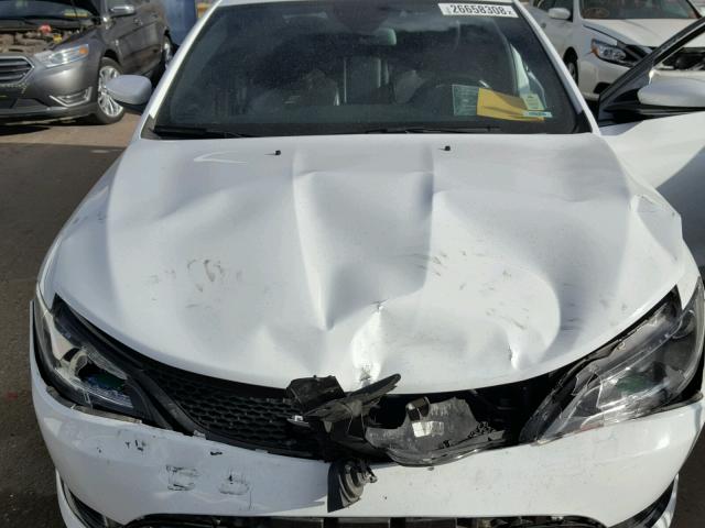 1C3CCCBG3FN653941 - 2015 CHRYSLER 200 S 白色 照片 7