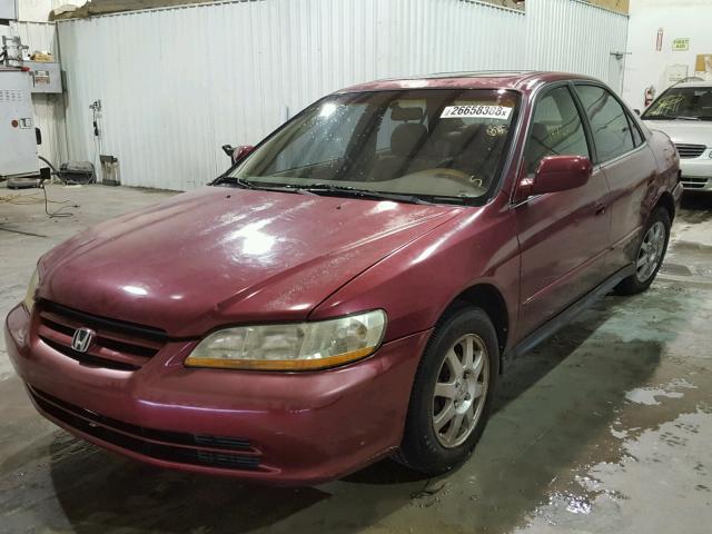 1HGCG56762A022562 - 2002 HONDA ACCORD SE RED photo 2