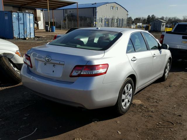 4T1BF3EK2AU568761 - 2010 TOYOTA CAMRY BASE SILVER photo 4