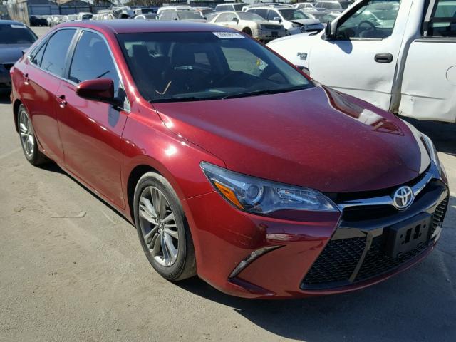 4T1BF1FK5FU988251 - 2015 TOYOTA CAMRY LE RED photo 1