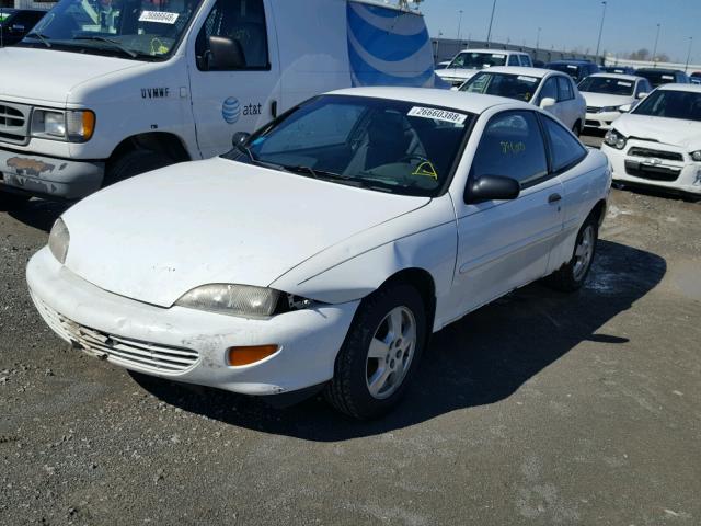 1G1JC1244X7167862 - 1999 CHEVROLET CAVALIER B WHITE photo 2