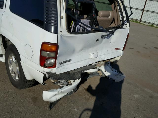 1GKEK63U03J211784 - 2003 GMC YUKON DENA WHITE photo 10