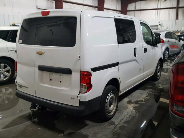 3N63M0YN3FK710638 - 2015 CHEVROLET CITY EXPRE WHITE photo 4