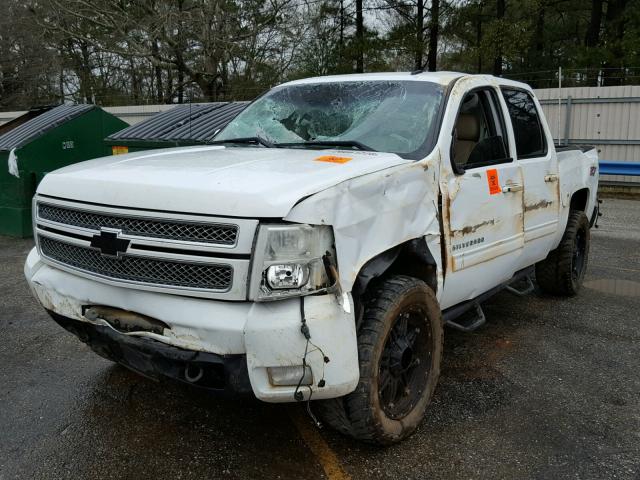 3GCPKTE75DG365047 - 2013 CHEVROLET SILVERADO WHITE photo 2