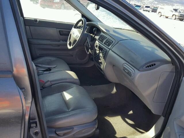 1FAFP55U83G183115 - 2003 FORD TAURUS SES GRAY photo 5