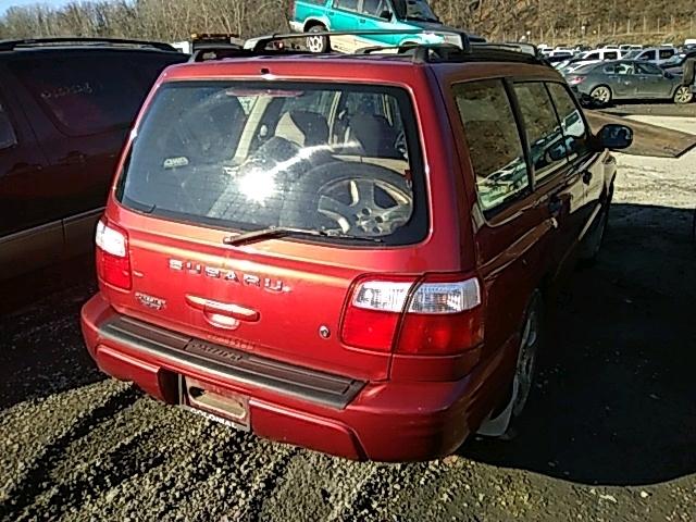 JF1SF65632H729658 - 2002 SUBARU FORESTER S RED photo 4