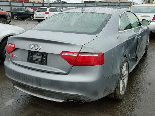 WAURV78T69A021164 - 2009 AUDI S5 QUATTRO GRAY photo 4