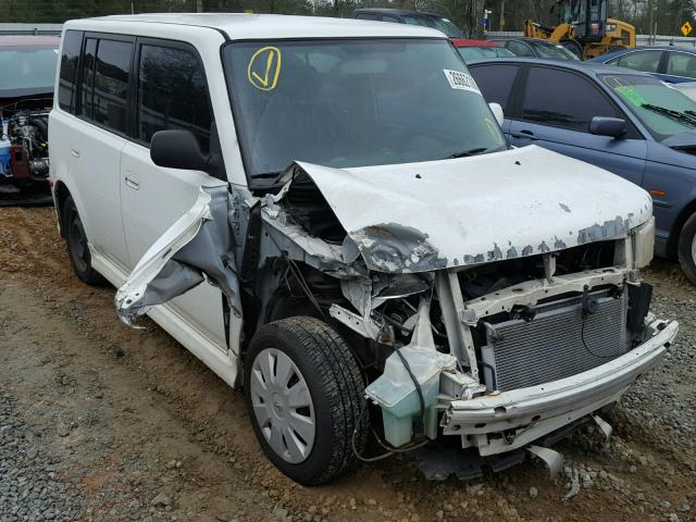 JTLKT324964041413 - 2006 SCION XB WHITE photo 1