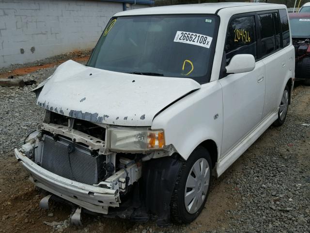 JTLKT324964041413 - 2006 SCION XB WHITE photo 2