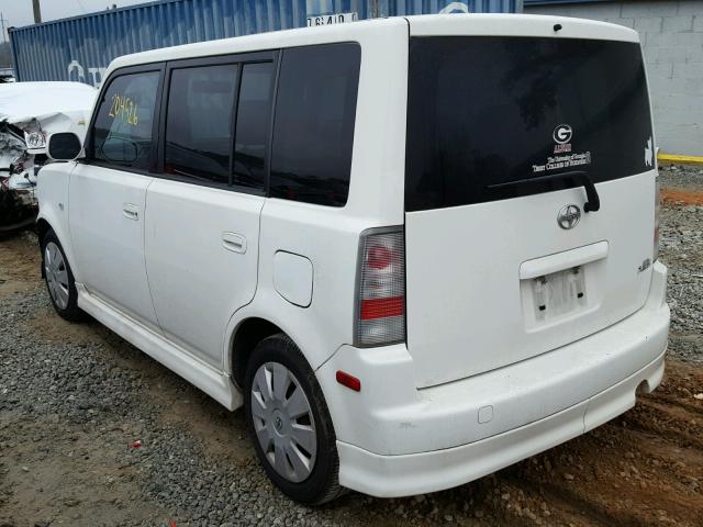 JTLKT324964041413 - 2006 SCION XB WHITE photo 3