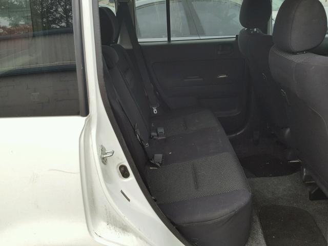 JTLKT324964041413 - 2006 SCION XB WHITE photo 6