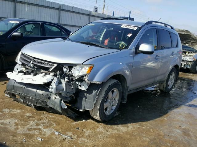 JA4LT21W18Z018673 - 2008 MITSUBISHI OUTLANDER SILVER photo 2