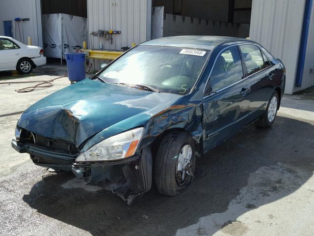 1HGCM563X3A009739 - 2003 HONDA ACCORD LX GREEN photo 2