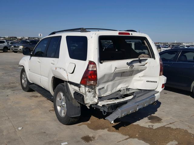 JTEZU14R240042004 - 2004 TOYOTA 4RUNNER SR WHITE photo 3