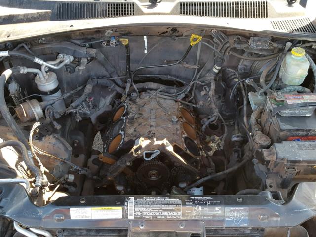 1J4GL48KX5W540909 - 2005 JEEP LIBERTY SP BLACK photo 7