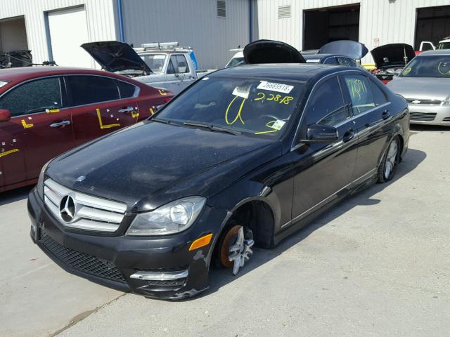 WDDGF4HB9DR245591 - 2013 MERCEDES-BENZ C 250 BLACK photo 2