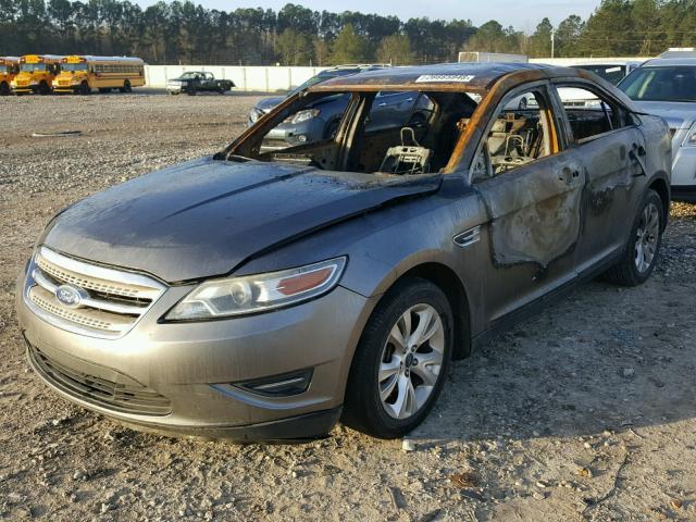 1FAHP2EW2BG158797 - 2011 FORD TAURUS SEL GRAY photo 2