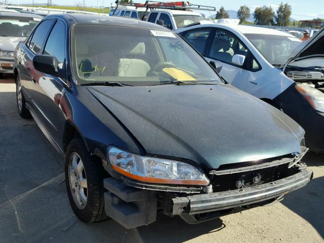 1HGCF86621A088715 - 2001 HONDA ACCORD VAL GREEN photo 1