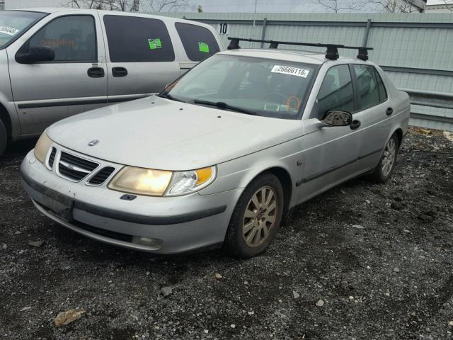 YS3EB45E233004123 - 2003 SAAB 9-5 LINEAR SILVER photo 2