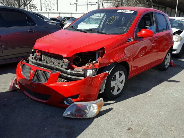 KL2TD66E99B647945 - 2009 PONTIAC G3 RED photo 2