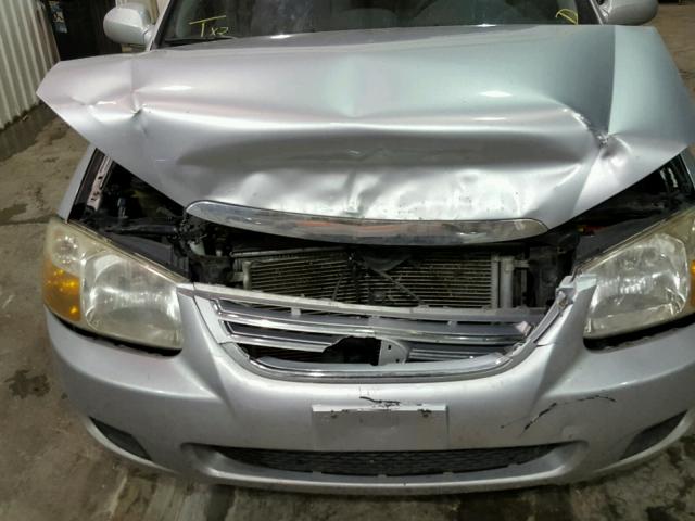 KNAFE122775441442 - 2007 KIA SPECTRA EX SILVER photo 9