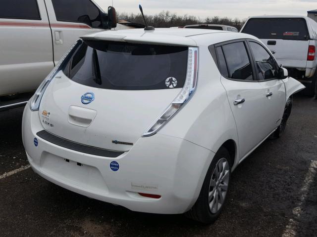 1N4AZ0CP6DC419550 - 2013 NISSAN LEAF S WHITE photo 4