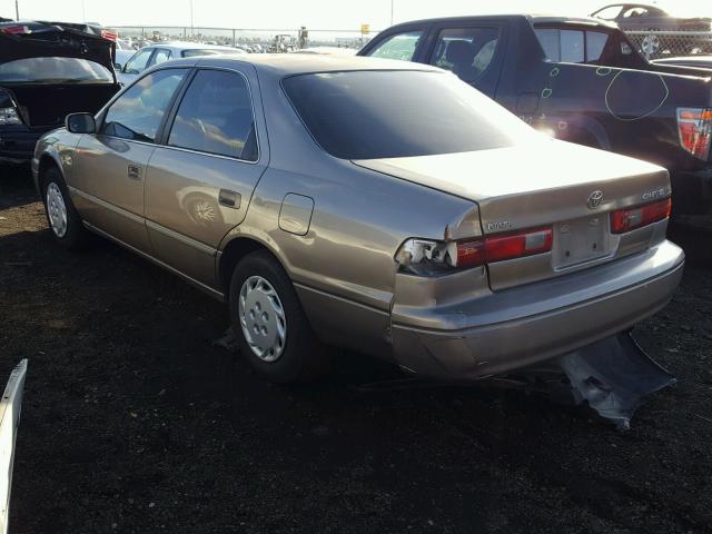 4T1BG22K4XU445290 - 1999 TOYOTA CAMRY CE TAN photo 3