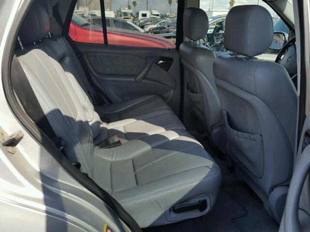 4JGAB72E7YA171281 - 2000 MERCEDES-BENZ ML 430 银色 照片 6